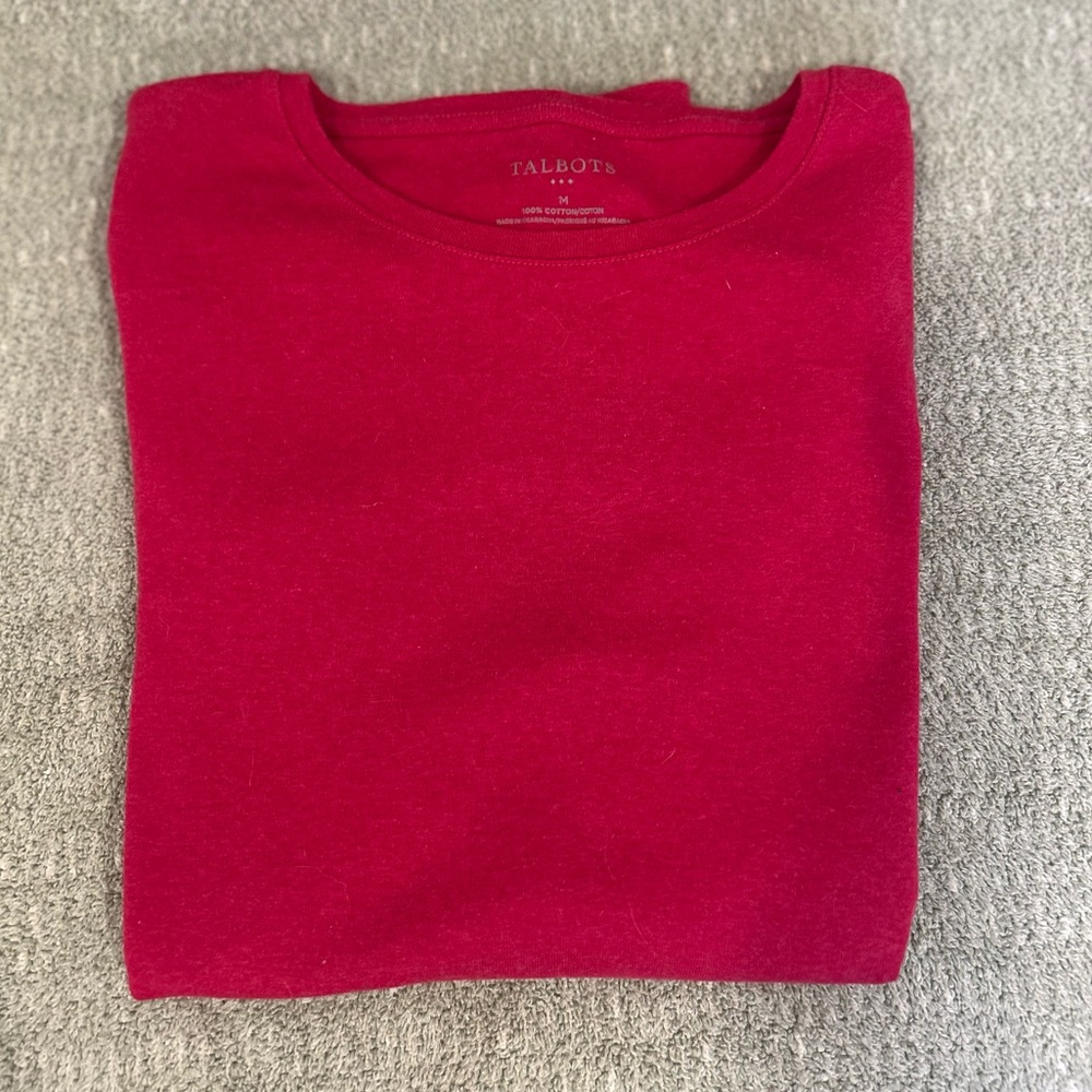 Talbots Vibrant Raspberry Pink Cotton Long Sleeve Top. Crew Neck. Like new. Sz M